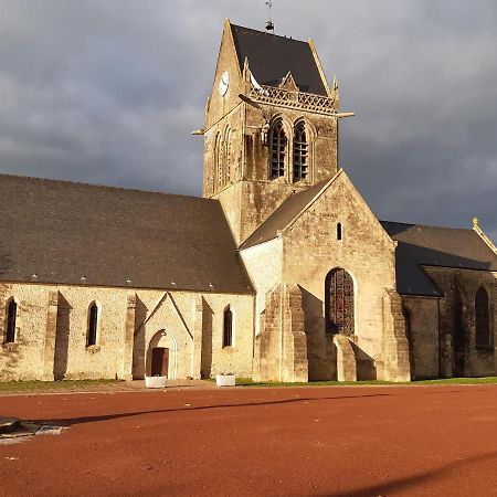 Maison De Charme A 5 Min De Sainte-Mere-Eglise Villa Chef-du-Pont ภายนอก รูปภาพ